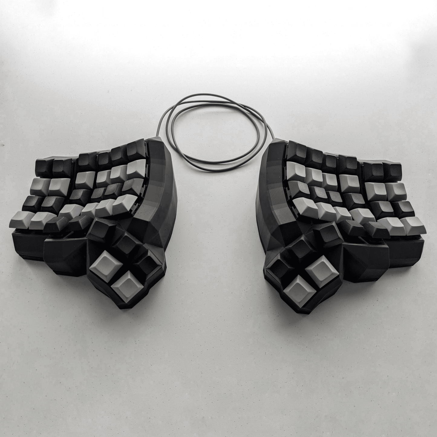 Taikohub Dactyl Manuform Keyboard. Mechanical Split Ergonomic Keyboard. Wired. Black Color. Size Medium. Six Key Thumb Cluster. Hot-Swappable, USB-C, QMK VIAL Compatible.